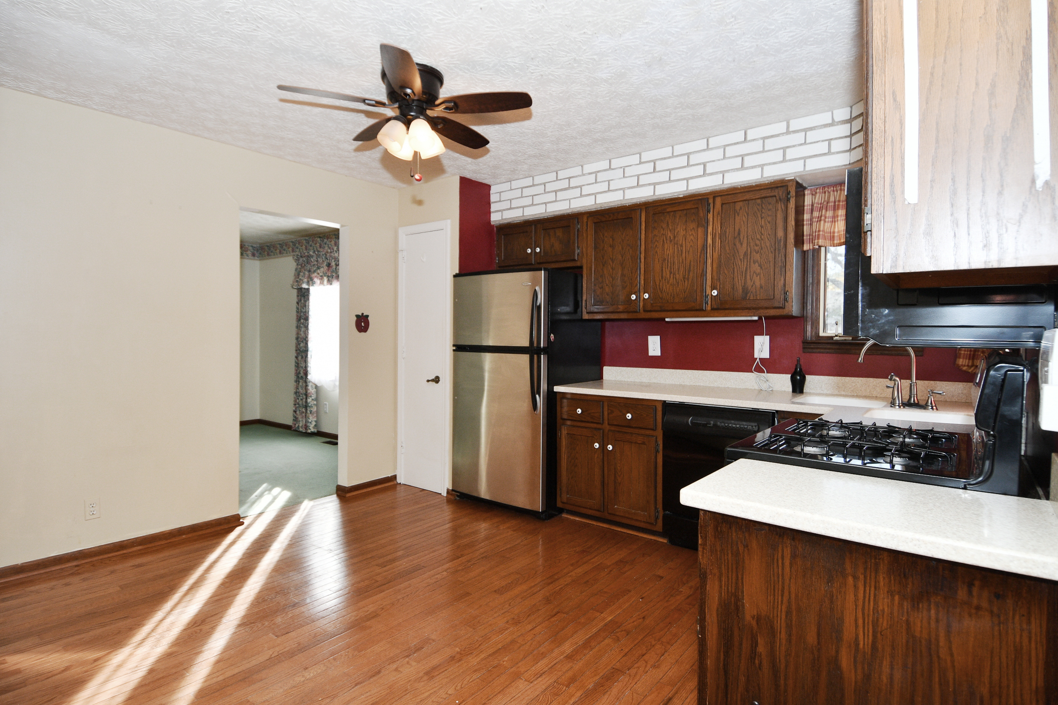 132 Leaning Tree Road Greenwood, IN 46142 - Photo 14 of 60