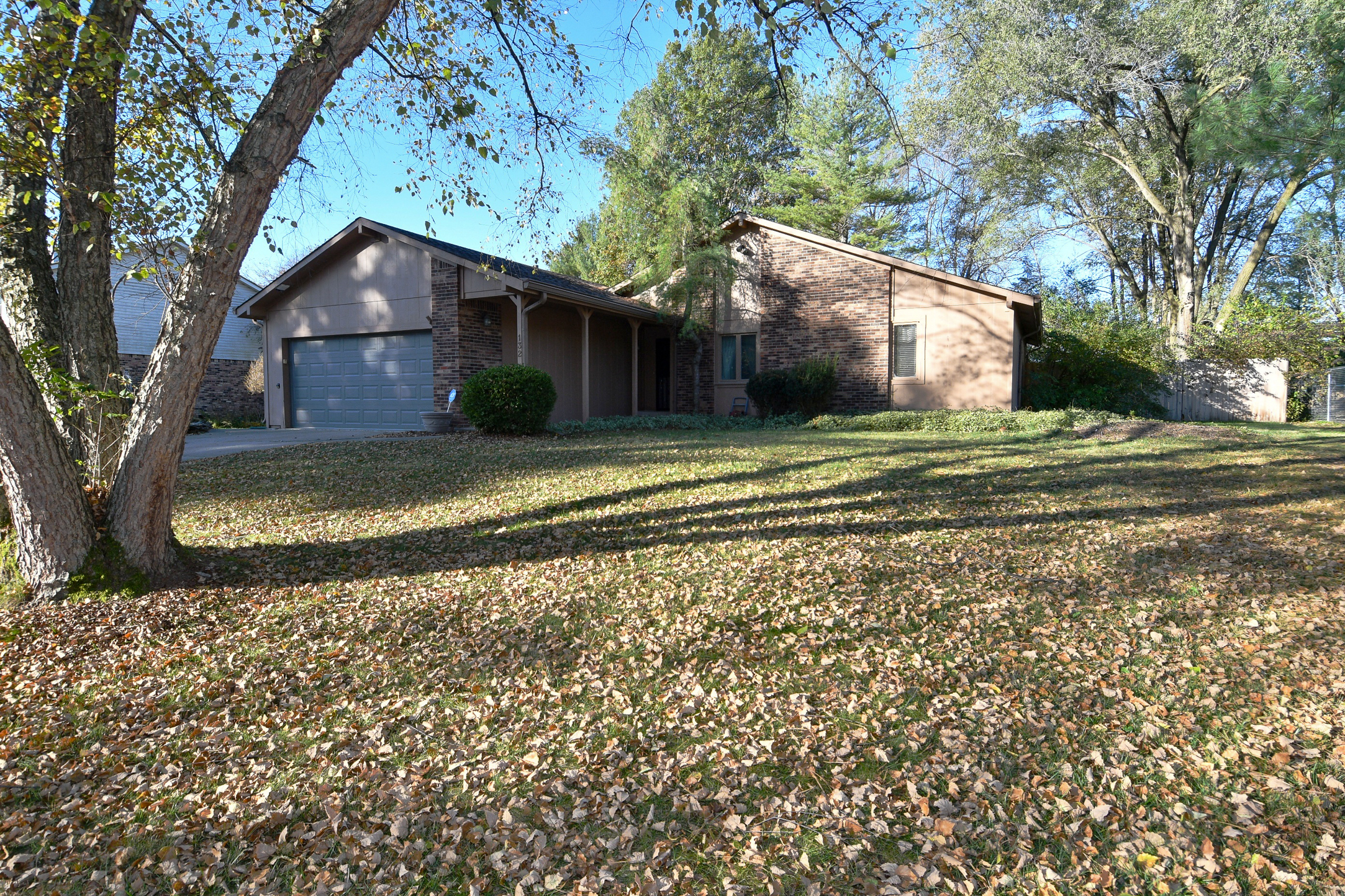 132 Leaning Tree Road Greenwood, IN 46142 - Photo 2 of 60