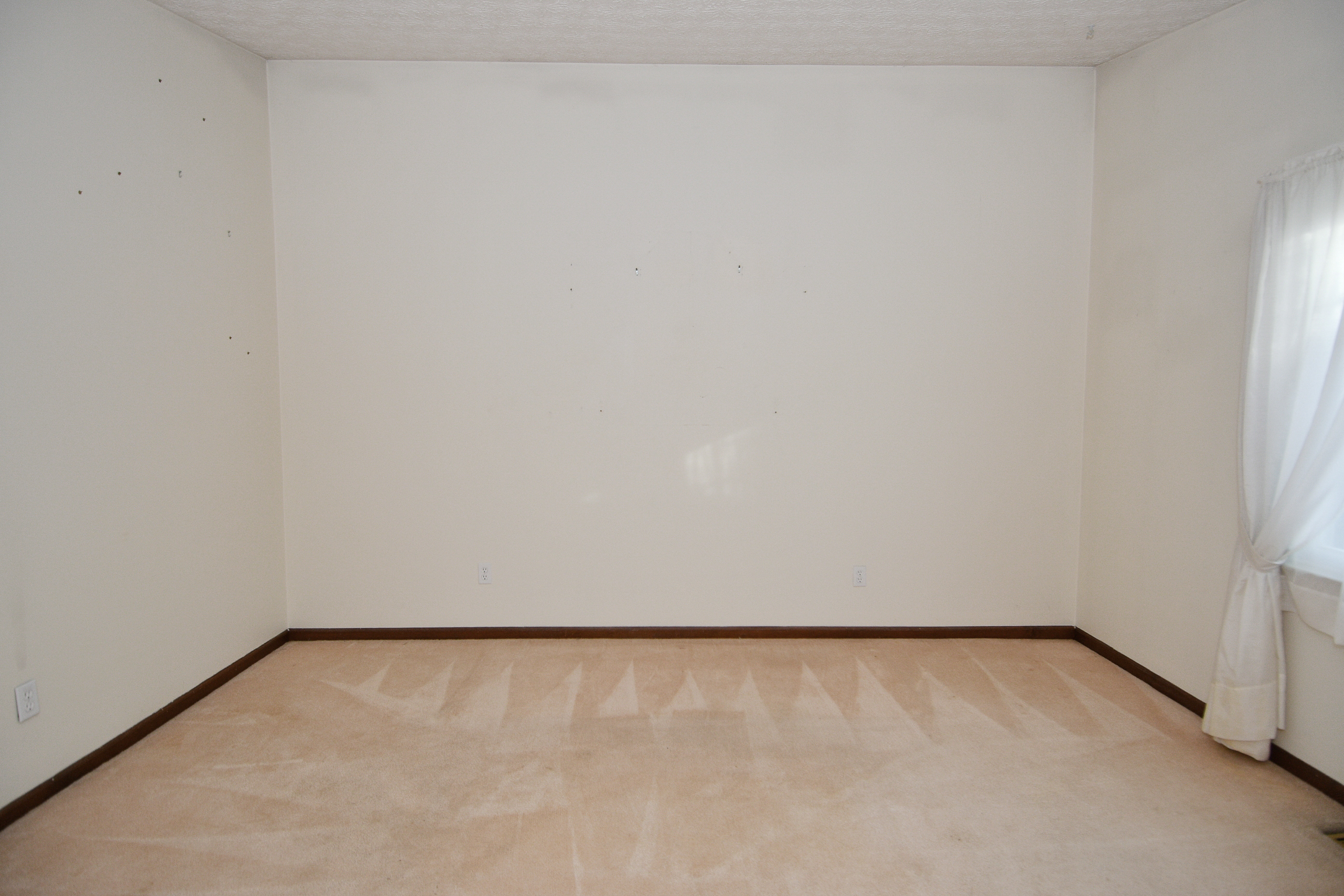 132 Leaning Tree Road Greenwood, IN 46142 - Photo 4 of 60