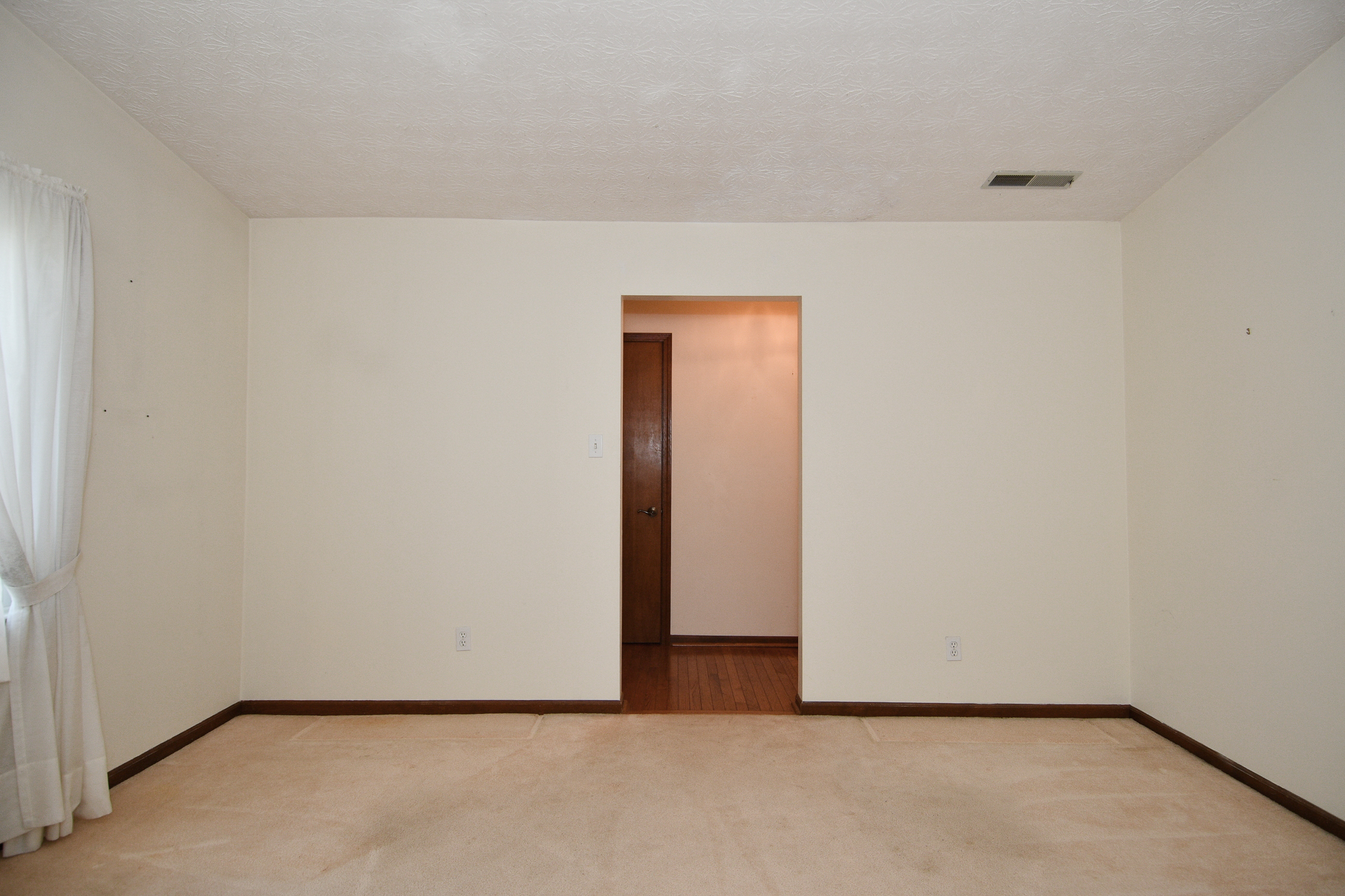 132 Leaning Tree Road Greenwood, IN 46142 - Photo 6 of 60