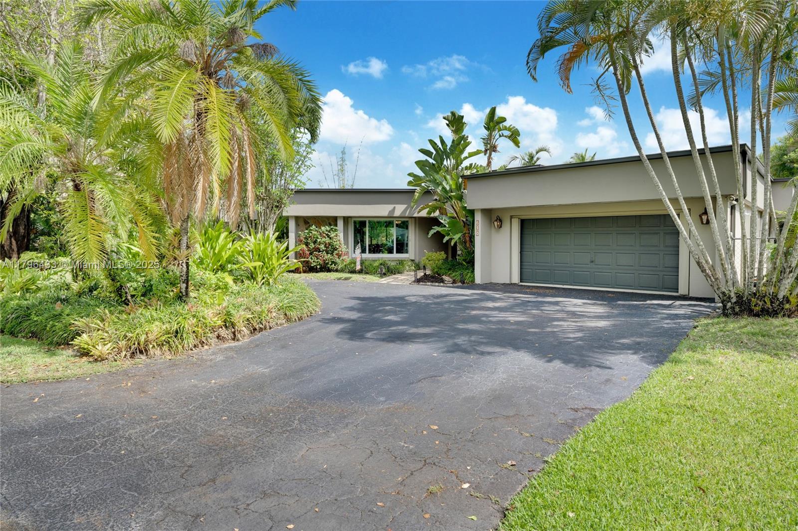 610 Lake Dasha Circle Plantation, FL 33324 - Photo 26 of 27