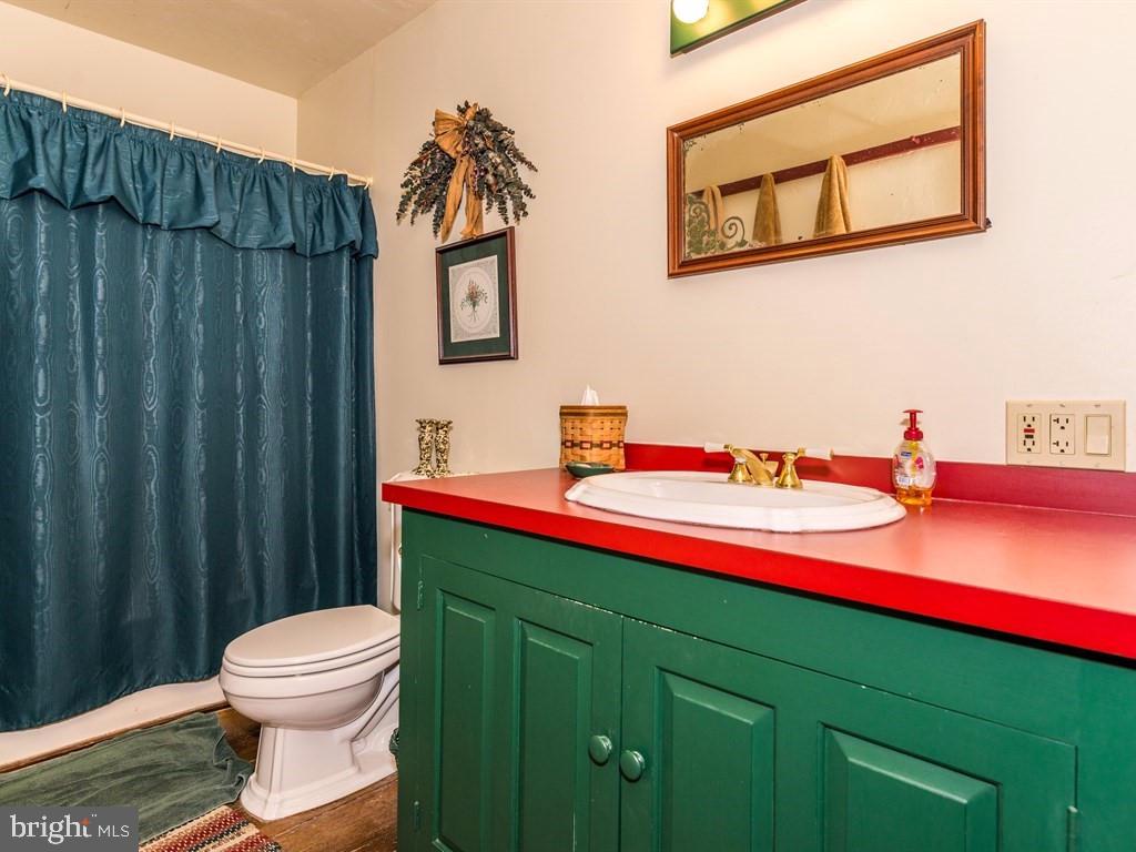 405 Peters Road New Holland, PA 17557 - Photo 16 of 45 Gallery Image 16