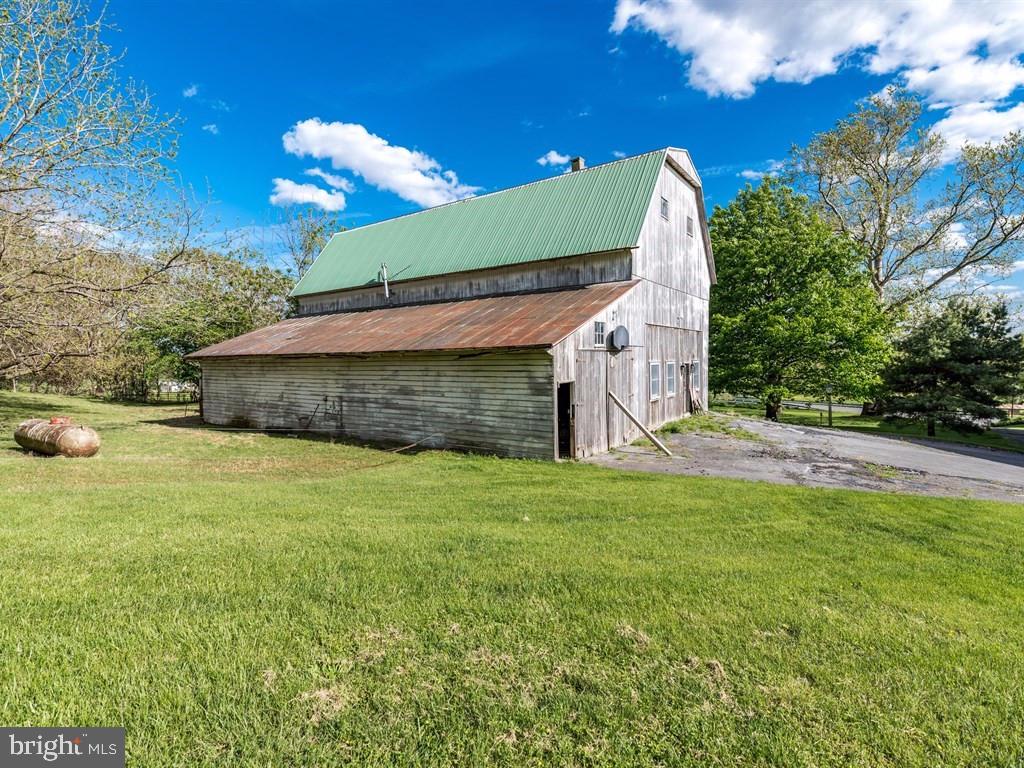 405 Peters Road New Holland, PA 17557 - Photo 30 of 45 Gallery Image 30