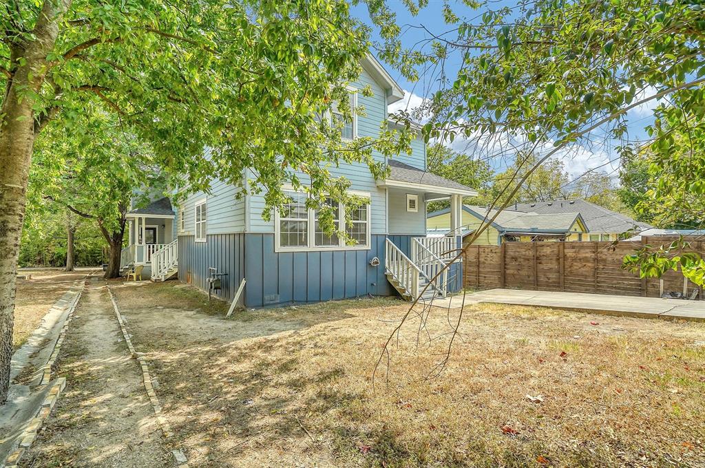 2115 East 18th Street, Unit A Austin, TX 78702 - Photo 3 of 20