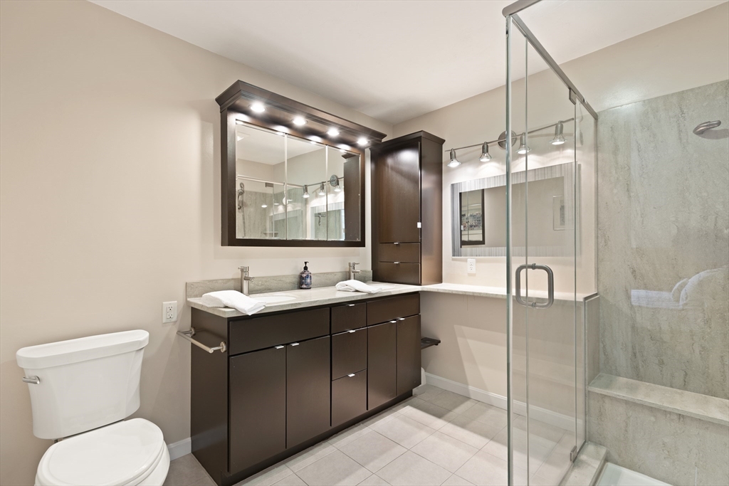 33 Alger Way Stoughton, MA 02072 - Photo 21 of 38