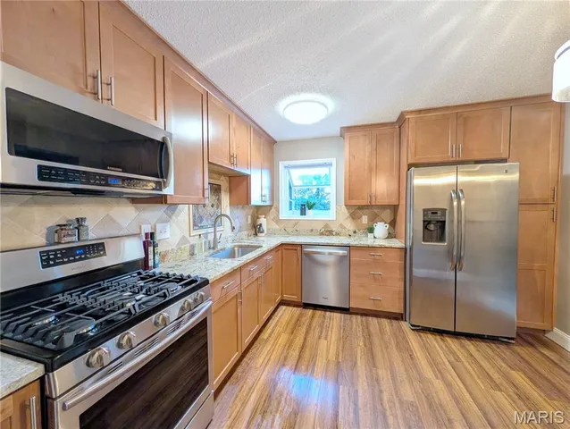 $299,900 | 6208 Stock Bridge Circle, St. Louis, MO 63128