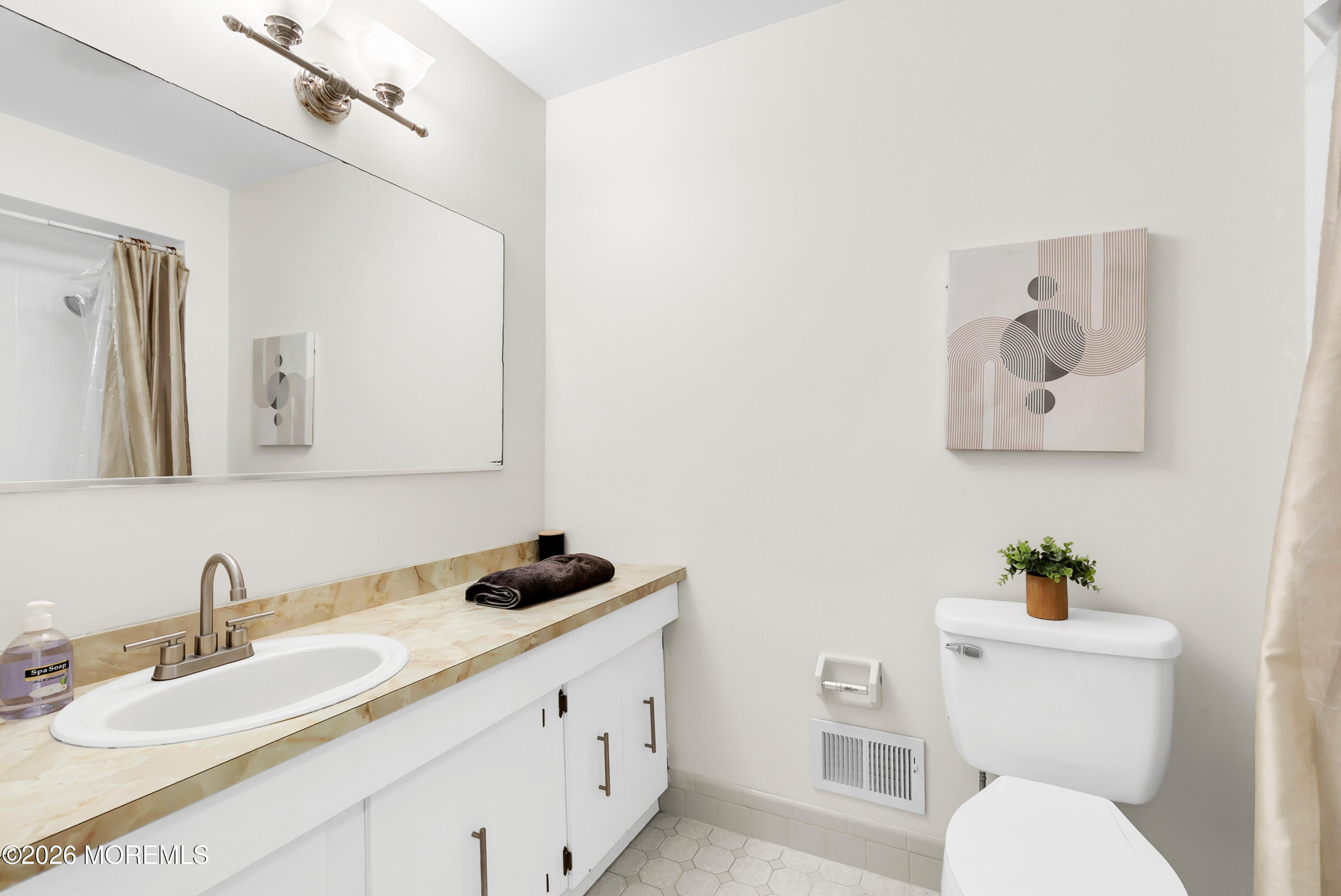 9 New Monmouth Road Middletown, NJ 07748 - Photo 23 of 43 27-print-1-1273