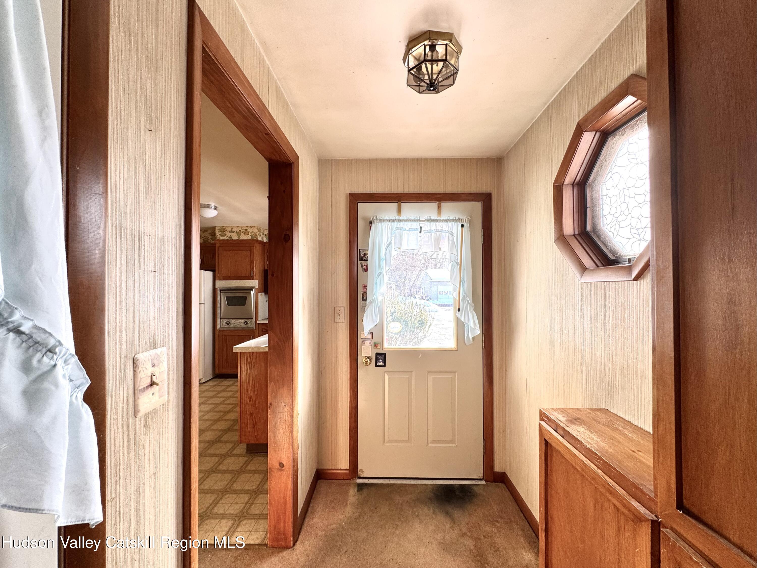 142 Broome Street Catskill, NY 12414 - Photo 3 of 25 Photo 3