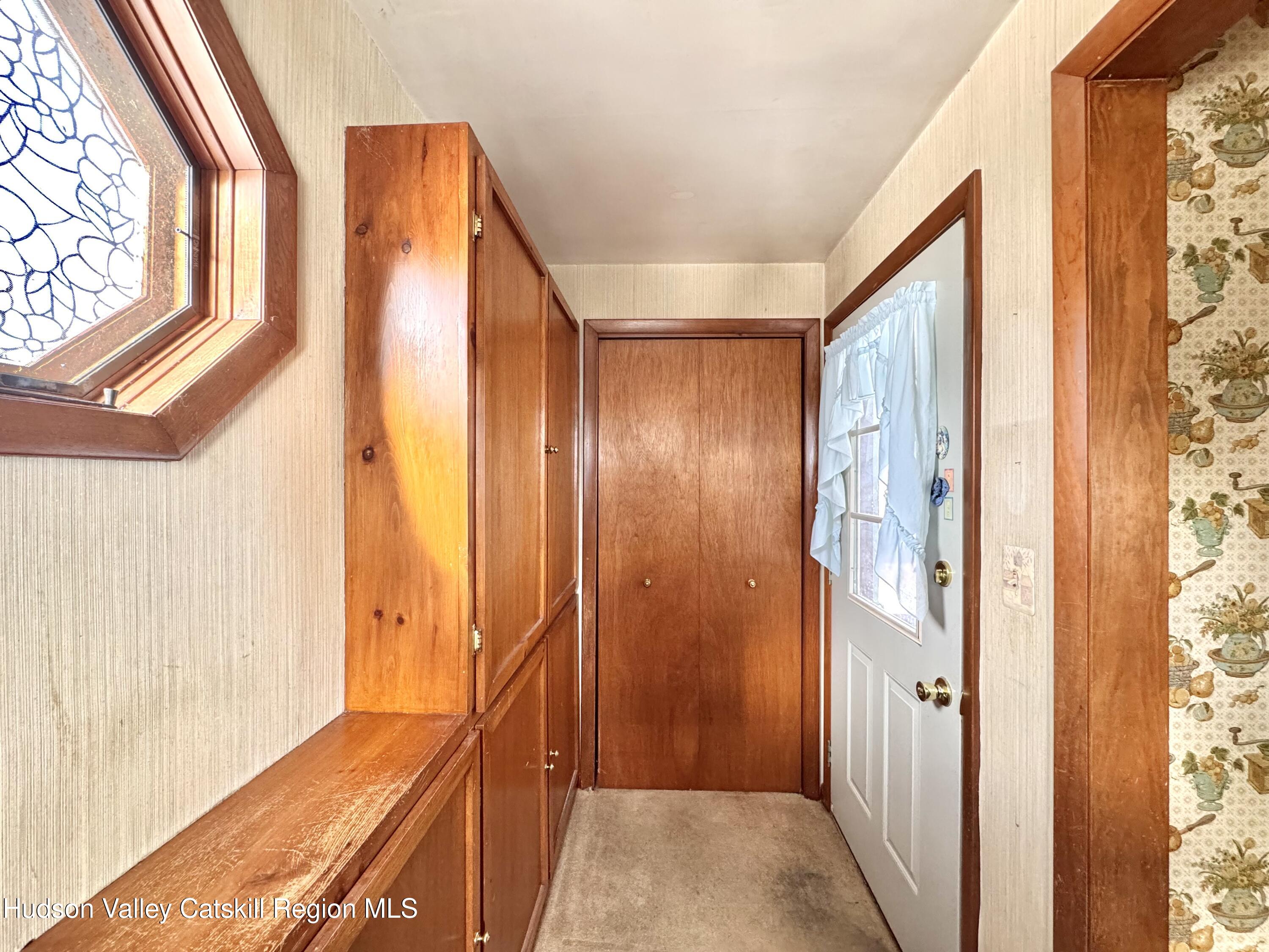 142 Broome Street Catskill, NY 12414 - Photo 4 of 25 Photo 4