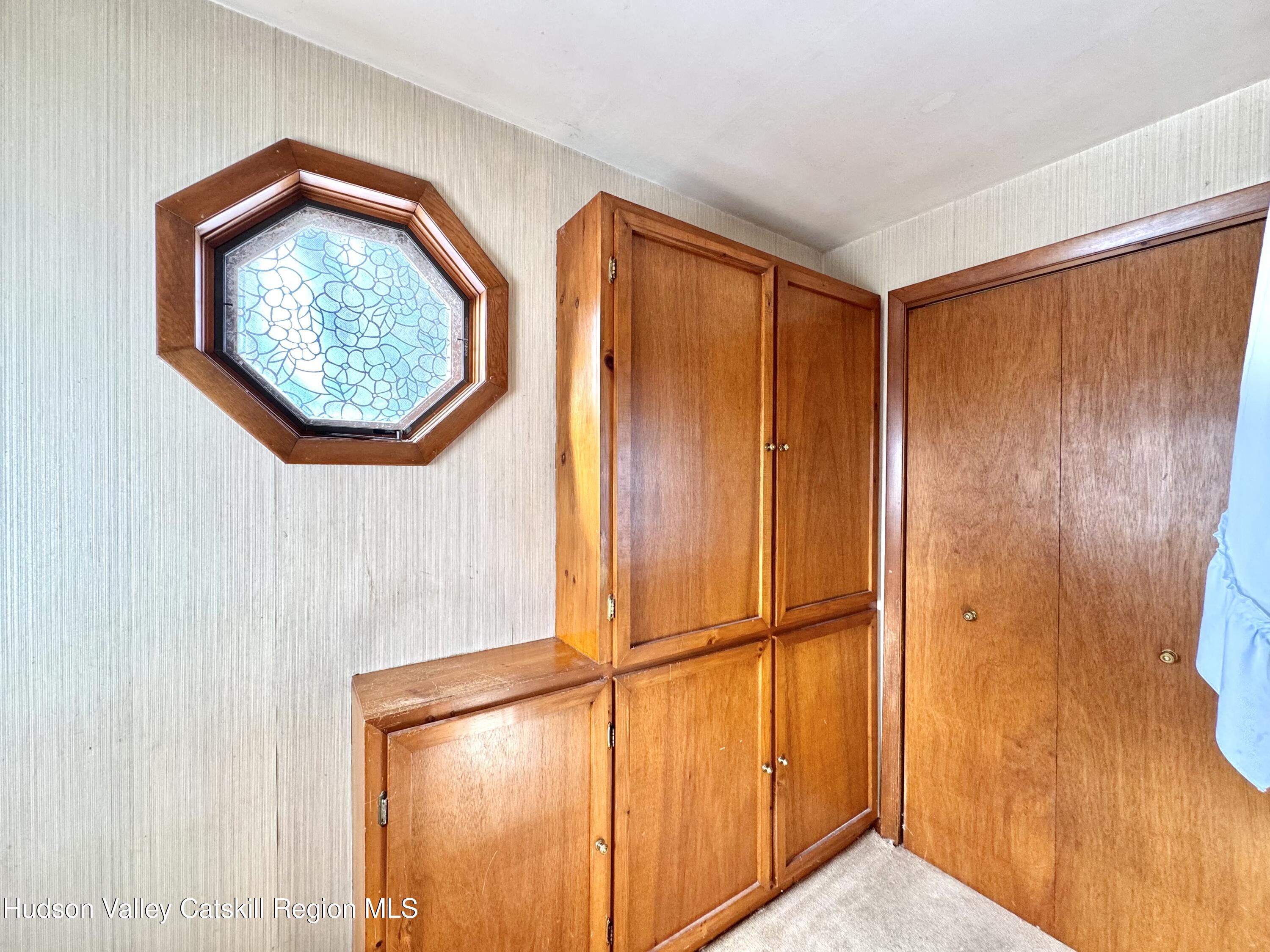 142 Broome Street Catskill, NY 12414 - Photo 5 of 25 Photo 5