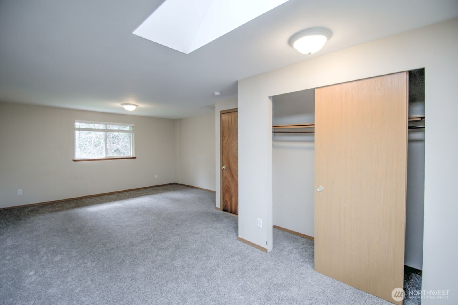 9839 Mullen Road Southeast Olympia, WA 98513 - Photo 10 of 20 Gallery Image 10