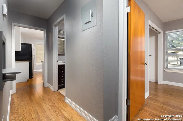 $1,495 | 303 Schmeltzer Lane, San Antonio, TX 78213