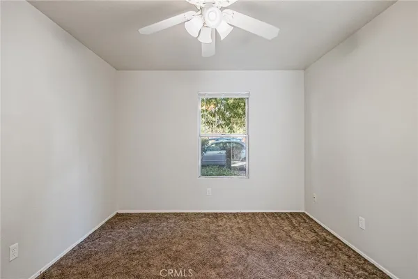 a picture of a wall with a white wall and white wall
