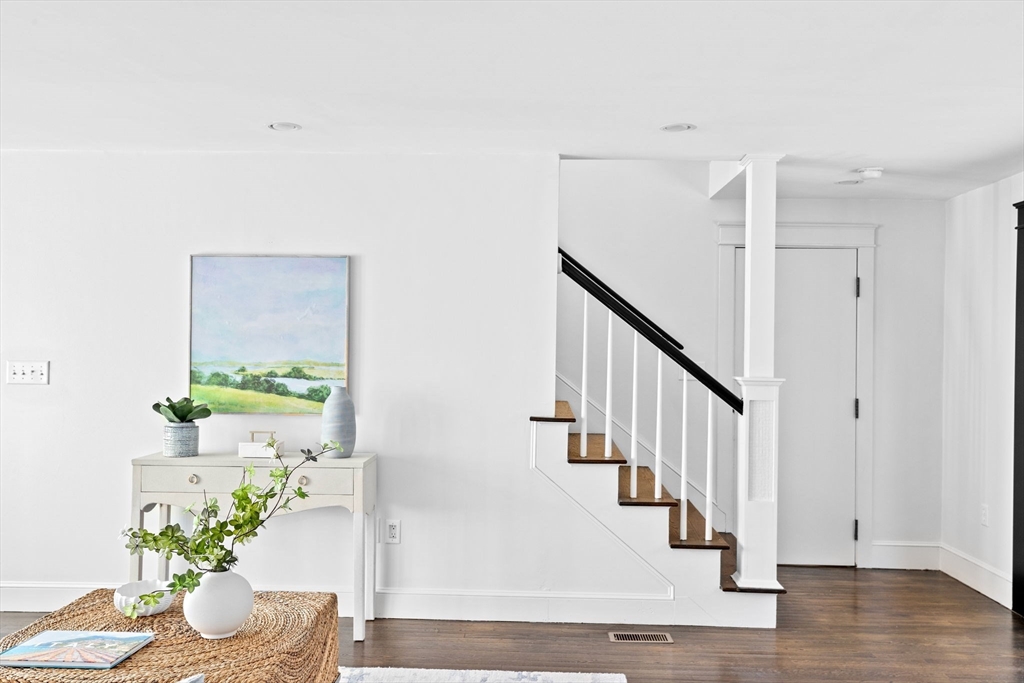 180 Downer Avenue Hingham, MA 02043 - Photo 15 of 29