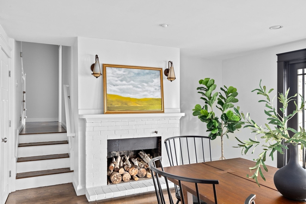 180 Downer Avenue Hingham, MA 02043 - Photo 10 of 29