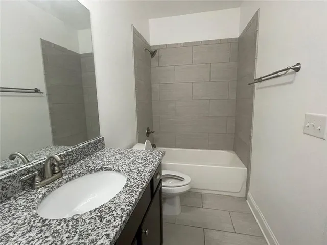 $3,050 | 3483 Lost Oak Drive Northeast, Buford, GA 30519