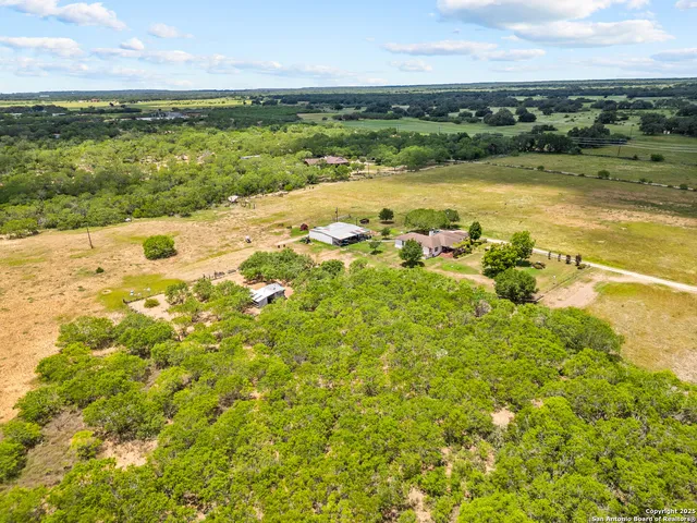 $700,000 | 425 Old Pleasanton Road, Poteet, TX 78065
