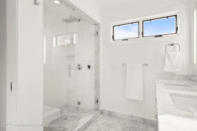 $40,000 | 449 Mountain Laurel Drive, Unit 4, Aspen, CO 81611