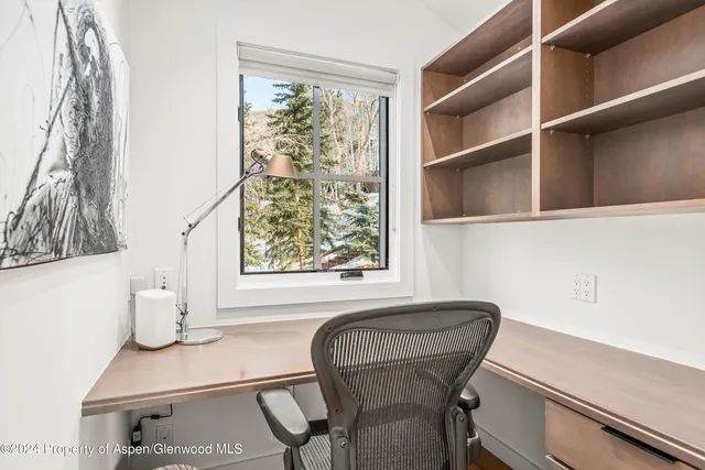 $40,000 | 449 Mountain Laurel Drive, Unit 4, Aspen, CO 81611