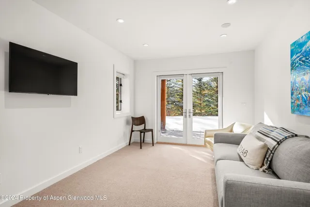 $40,000 | 449 Mountain Laurel Drive, Unit 4, Aspen, CO 81611