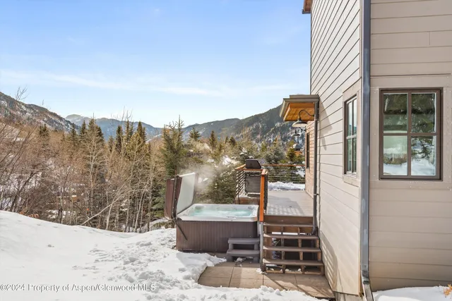 $40,000 | 449 Mountain Laurel Drive, Unit 4, Aspen, CO 81611
