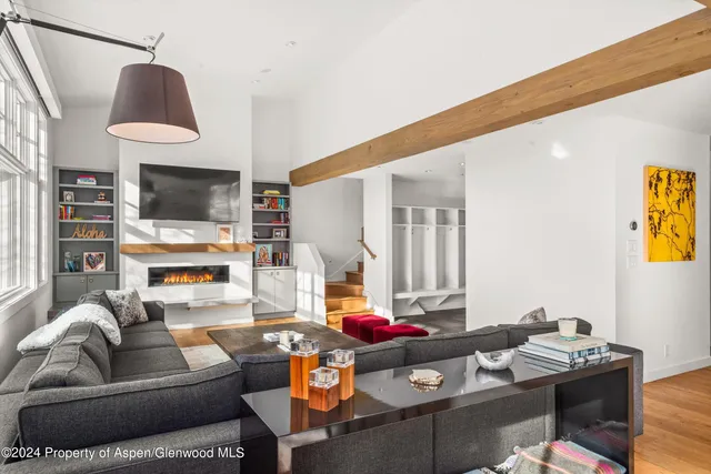 $40,000 | 449 Mountain Laurel Drive, Unit 4, Aspen, CO 81611