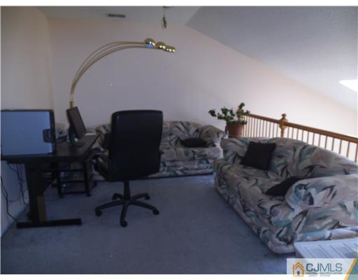 59 B Winthrop Road Monroe Township, NJ 08831 - Photo 8 of 11 Gallery Image 8