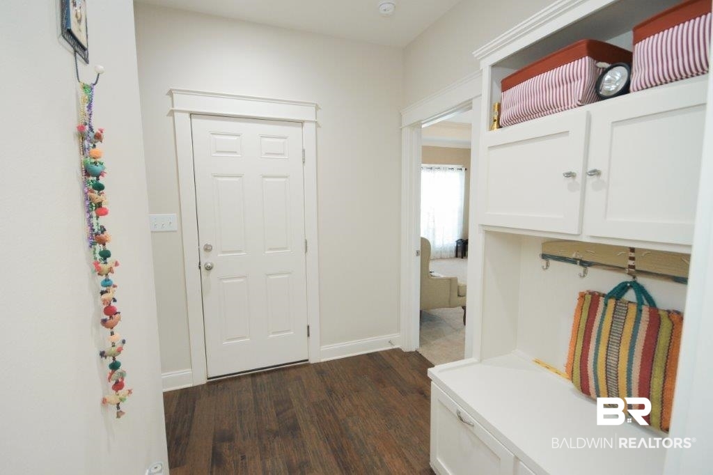 19662 Bunker Loop Fairhope, AL 36532 - Photo 22 of 29 Utility Room