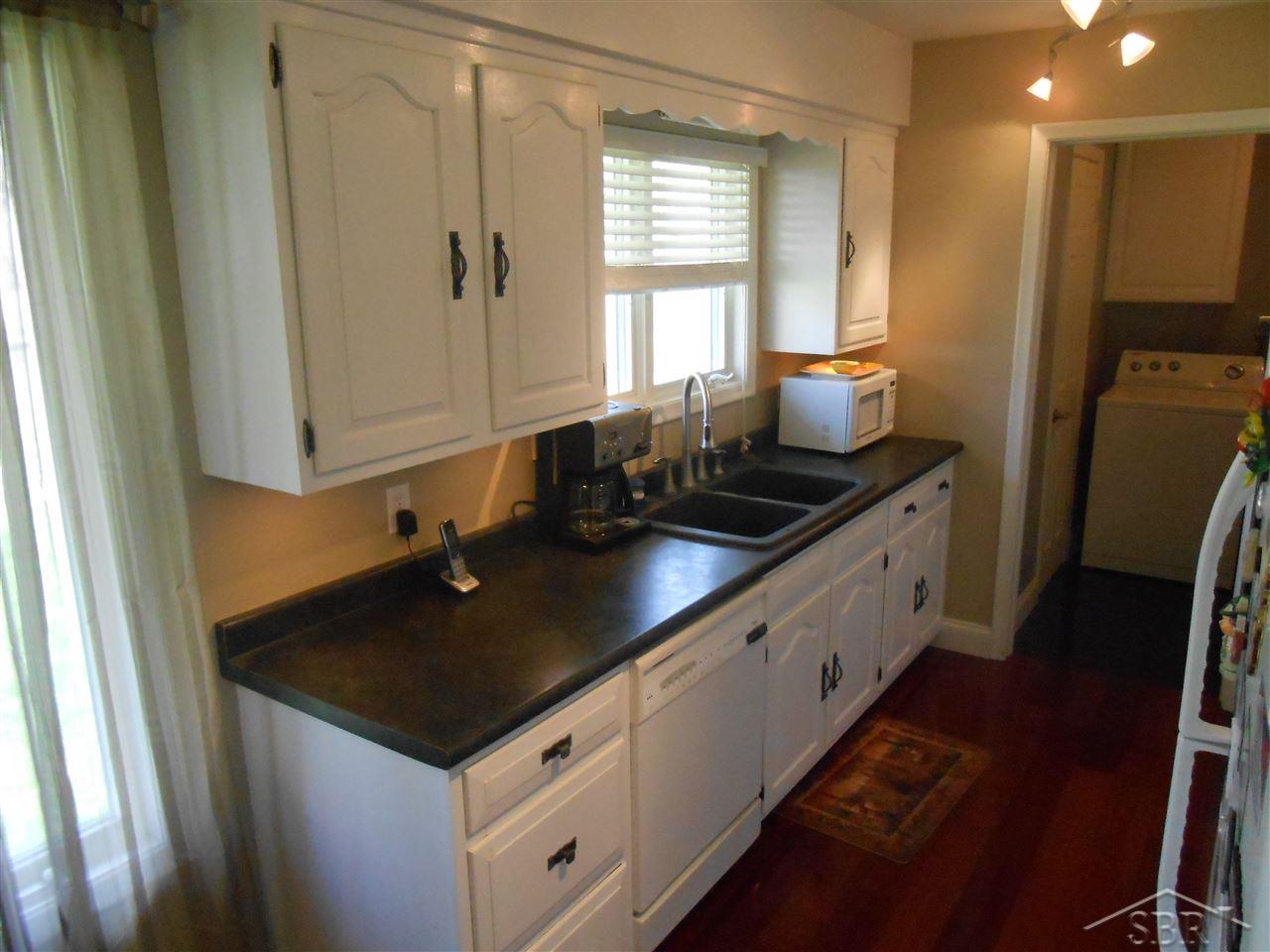 13200 North Center Road Clio, MI 48420 - Photo 2 of 22 31238444-1.JPG