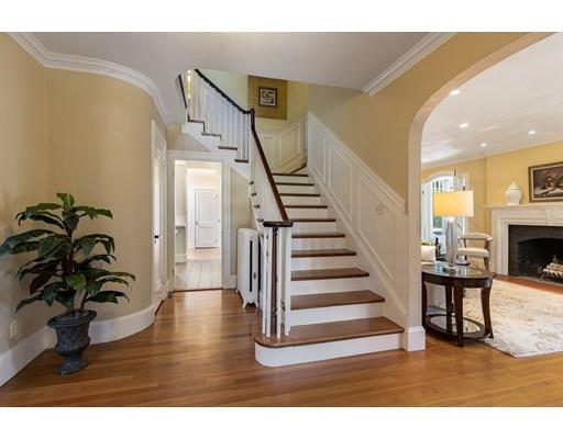 24 Calumet Road Winchester, MA 01890 - Photo 16 of 40