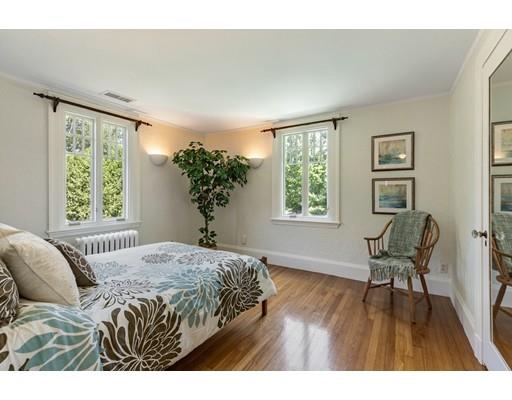 24 Calumet Road Winchester, MA 01890 - Photo 23 of 40