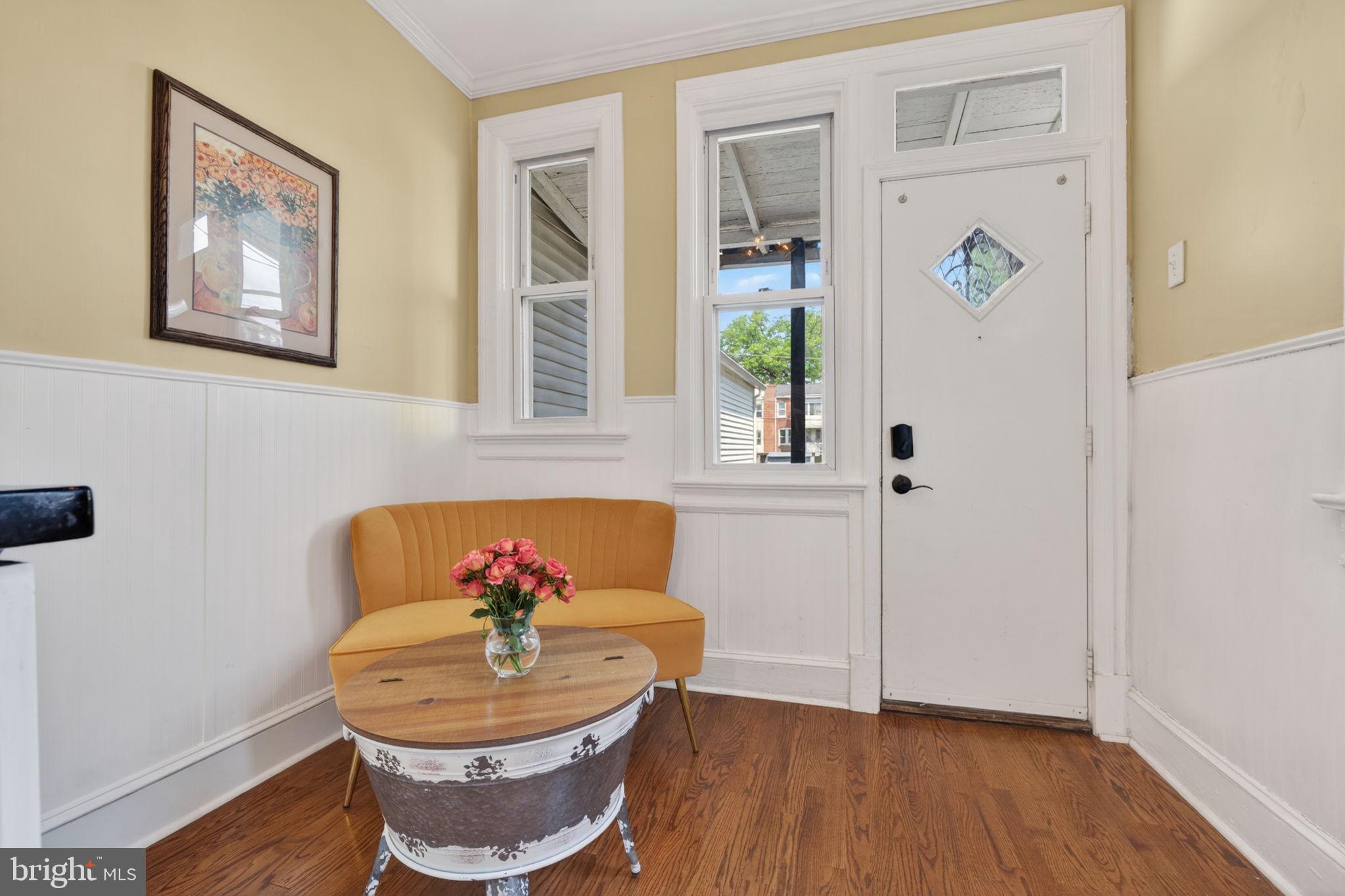 527 Shepherd Street Northwest Washington, DC 20011 - Photo 14 of 42 Eat-in kitchen (dining area/lounge)