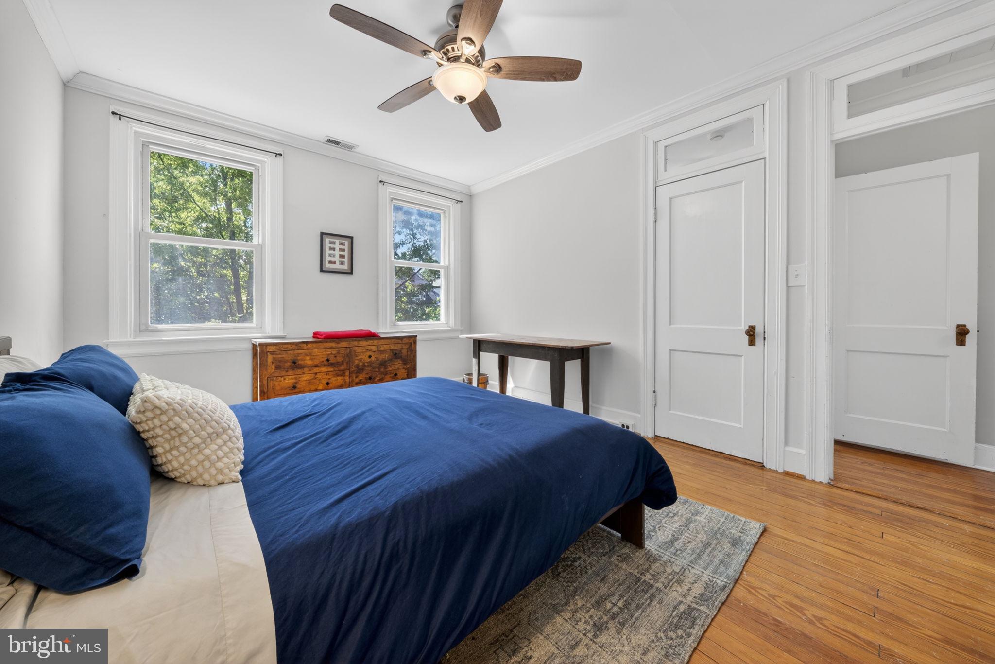 527 Shepherd Street Northwest Washington, DC 20011 - Photo 24 of 42 Bedroom 2