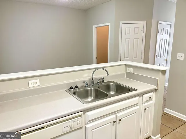 $1,595 | 6688 Sunset Hills Boulevard, Rex, GA 30273