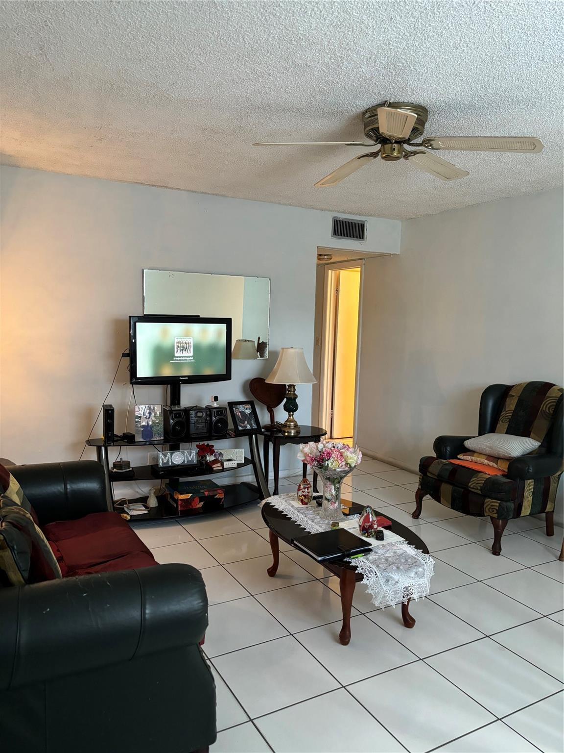 214 Southwest 1st Street, Unit I4 Pompano Beach, FL 33060 - Photo 7 of 11 Photo 7