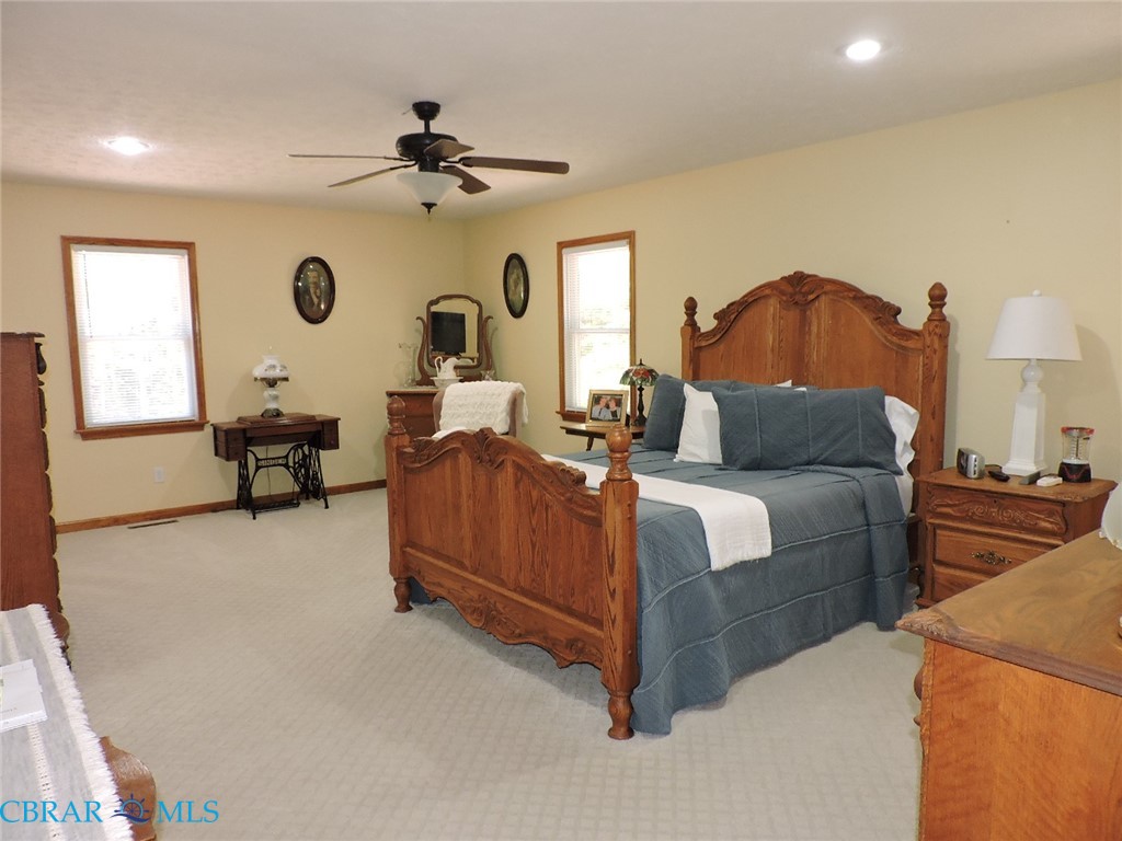 869 Ebenezer Church Road Cobbs Creek, VA 23035 - Photo 17 of 25 Primary Bath