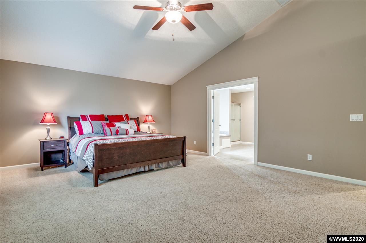 2693 Oak Ridge Street Northwest Albany, OR 97321 - Photo 31 of 42 Gallery Image 31