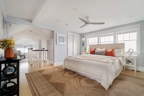 $1,150,000 | 6 Hamilton Road, Unit 6, Somerville, MA 02144