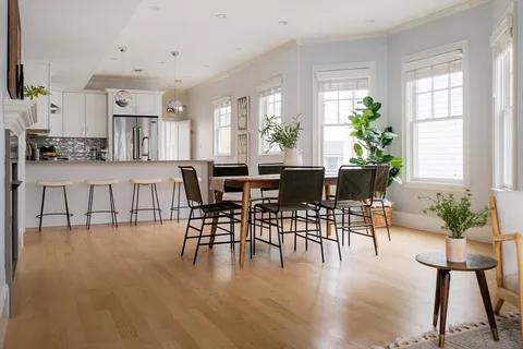 $1,150,000 | 6 Hamilton Road, Unit 6, Somerville, MA 02144