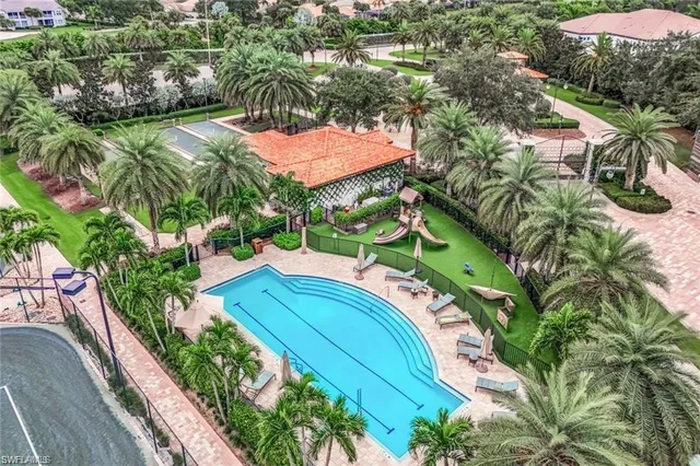 $16,000 | 16374 Viansa Way, Unit 5302, Naples, FL 34110