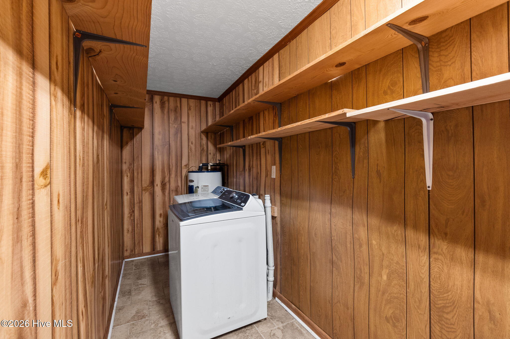863 Fred Powell Road Whiteville, NC 28472 - Photo 35 of 58 Large Laundry Room