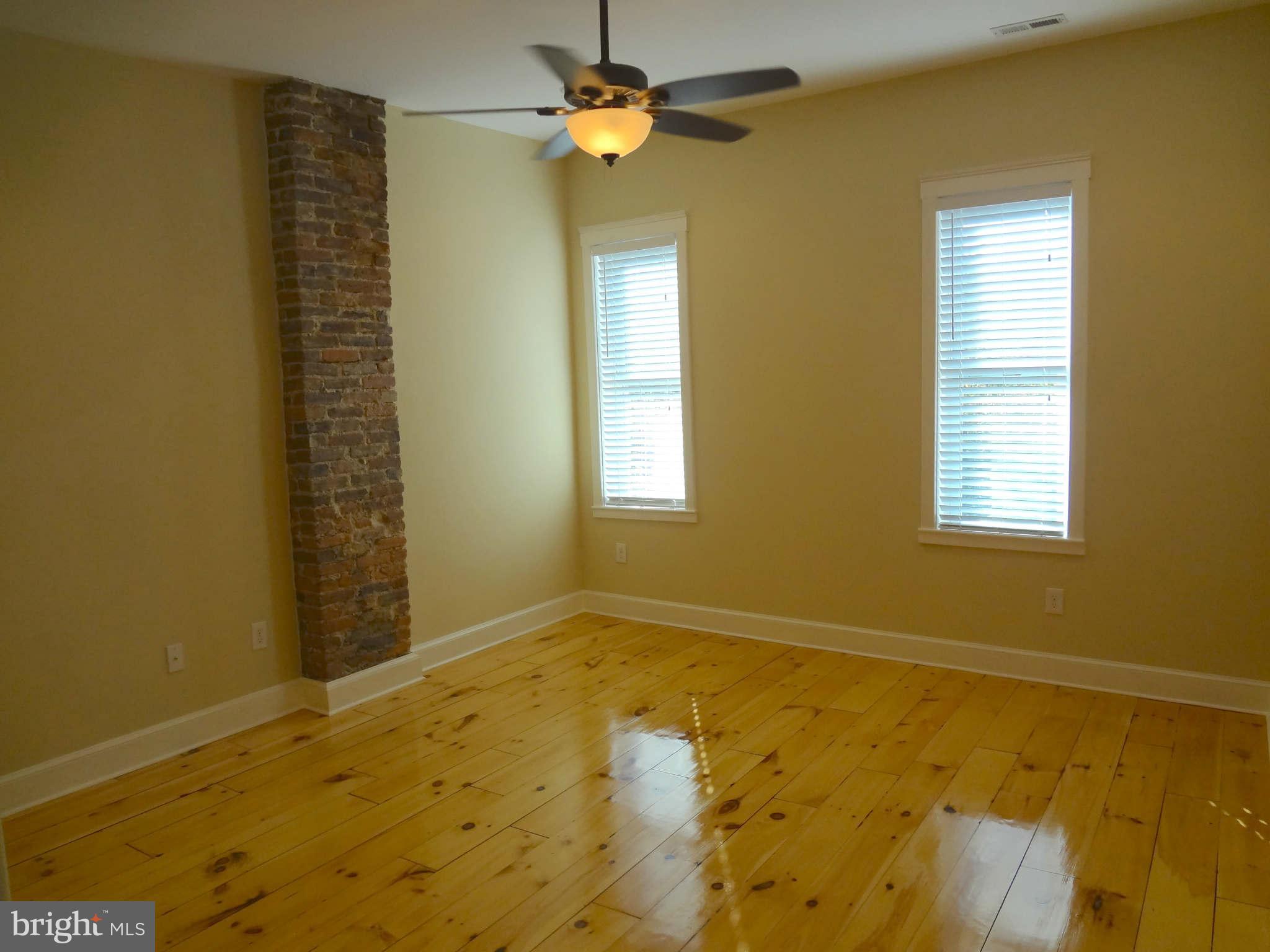 3037 Keswick Road Baltimore, MD 21211 - Photo 20 of 30 Large Master Bed w/ ensuite bath and 2 closets