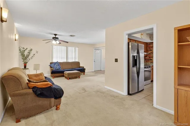 $299,900 | 2387 Northeast 16th Court, Jensen Beach, FL 34957