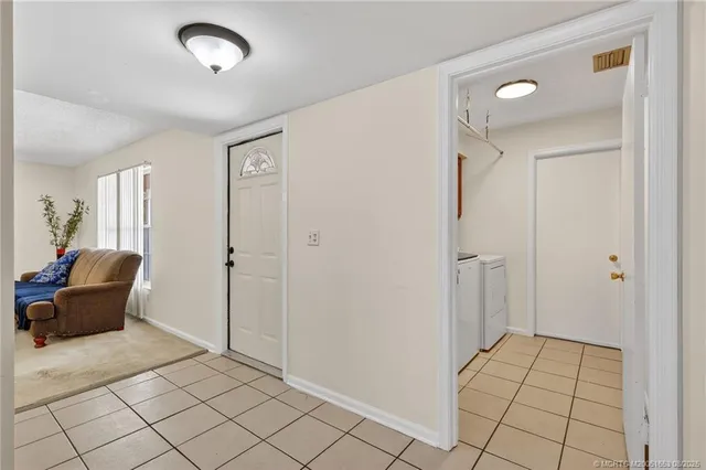 $299,900 | 2387 Northeast 16th Court, Jensen Beach, FL 34957