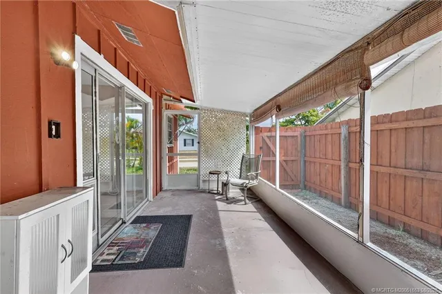 $299,900 | 2387 Northeast 16th Court, Jensen Beach, FL 34957