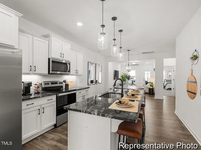 $369,900 | 170 North District Avenue, Unit 264, Clayton, NC 27527