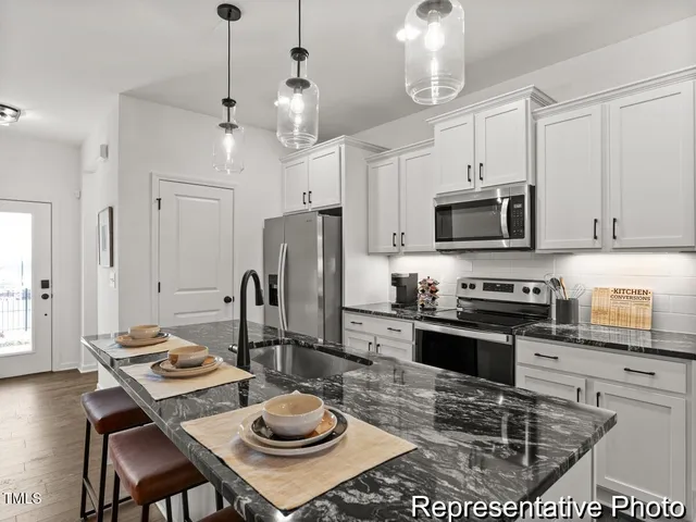 $369,900 | 170 North District Avenue, Unit 264, Clayton, NC 27527