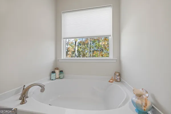 $315,900 | 321 Quail Forest Circle, Toccoa, GA 30577
