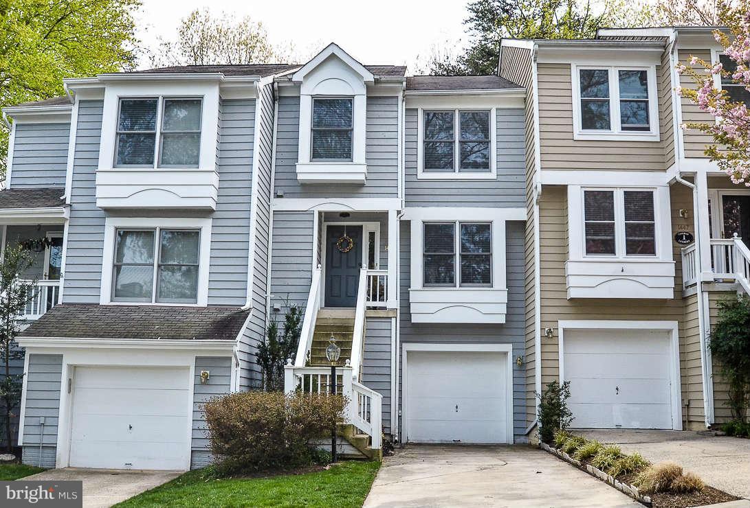 1445 Newport Spring Court Reston, VA 20194 - Photo 1 of 17 Exterior (Front)