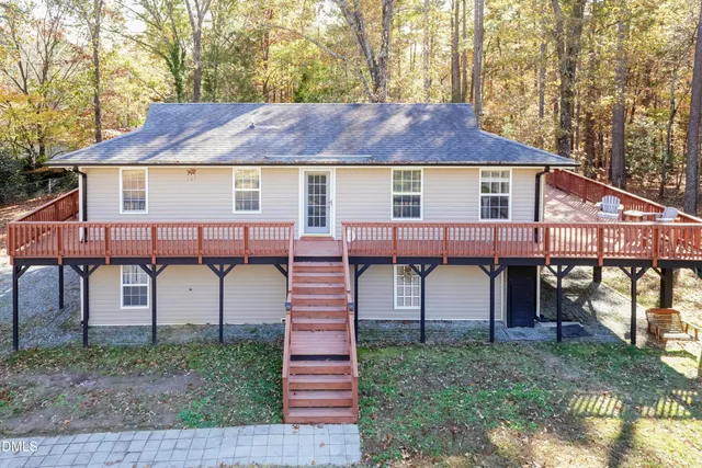 $235,000 | 137 Fox Hunters Lane, Broadway, NC 27505